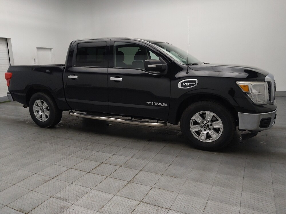 2017 Nissan Titan in Union City, GA 30291 - 18130214 11