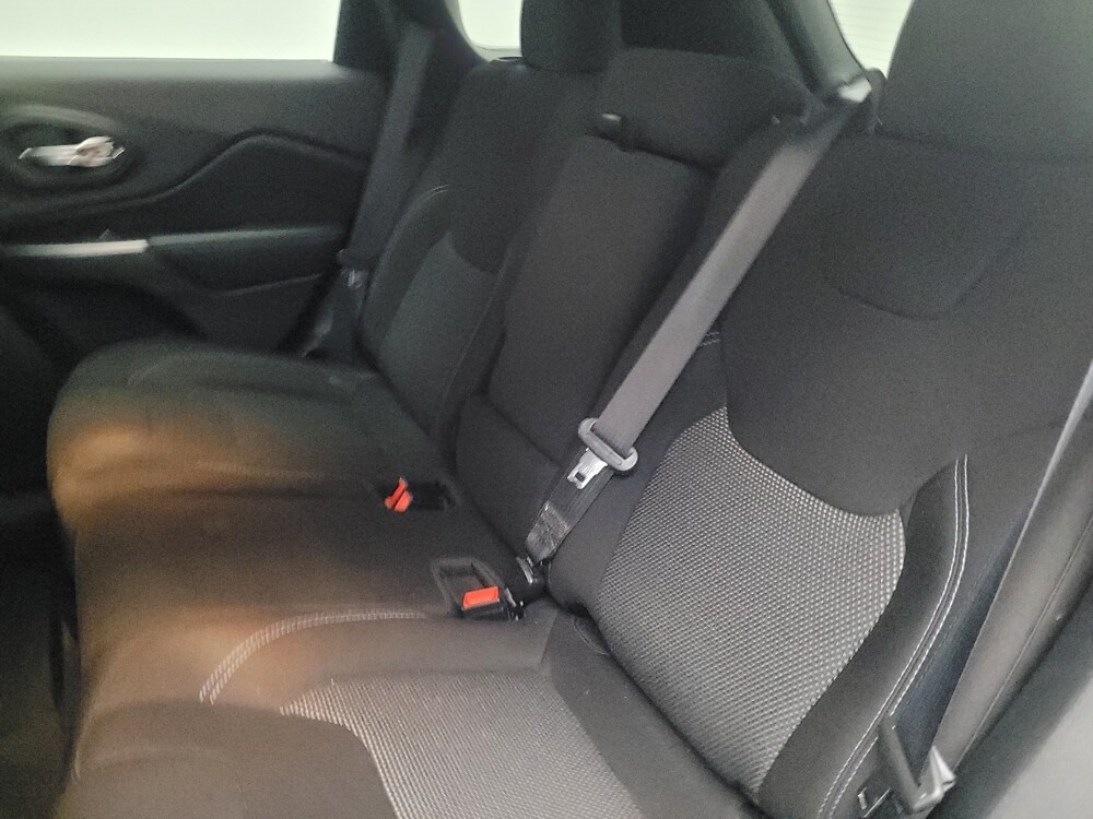 2020 Jeep Cherokee in Morrow, GA 30260 - 18130215 18