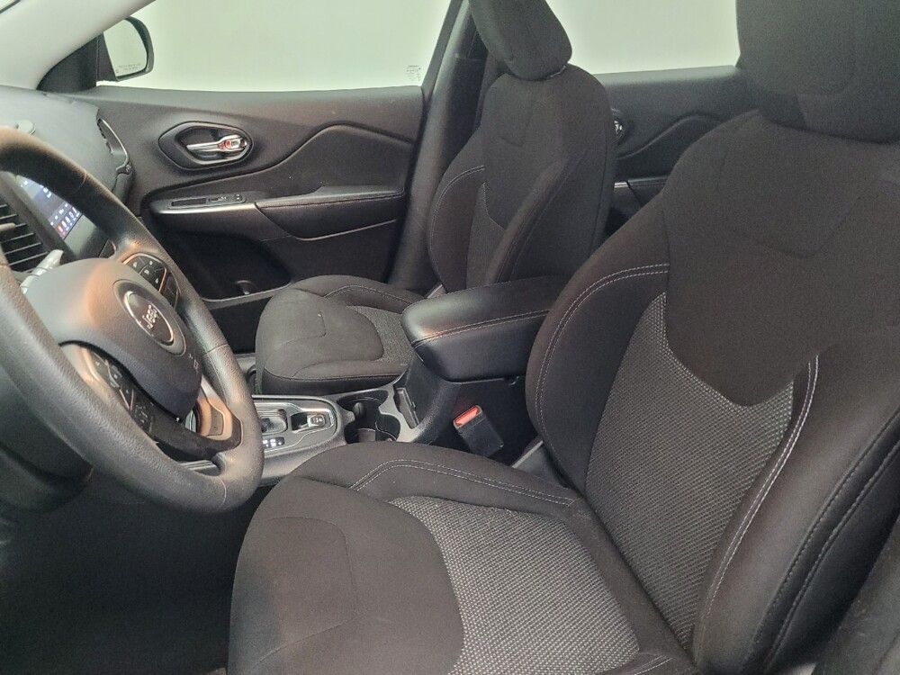 2020 Jeep Cherokee in Morrow, GA 30260 - 18130215 17