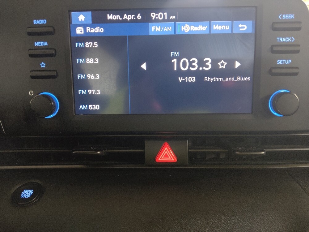 2025 Hyundai Elantra in Columbus, GA 31909 - 18130216 25