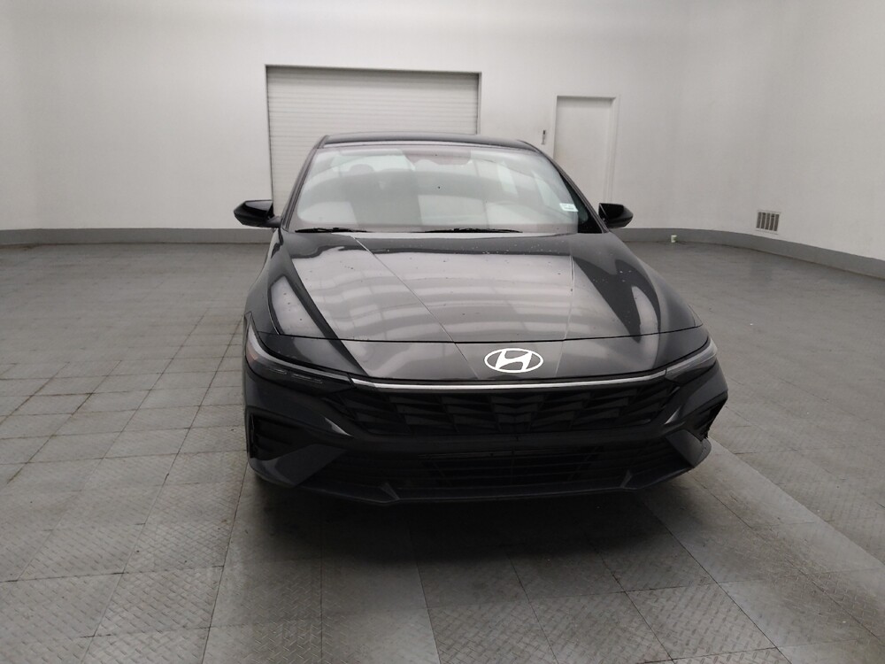 2025 Hyundai Elantra in Columbus, GA 31909 - 18130216 14