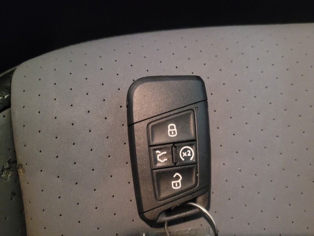 2025 Volkswagen Jetta in Chattanooga, TN 37421 - 18130217 32