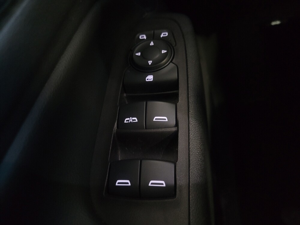 2020 Chevrolet Equinox in Knoxville, TN 37923 - 18130223 27