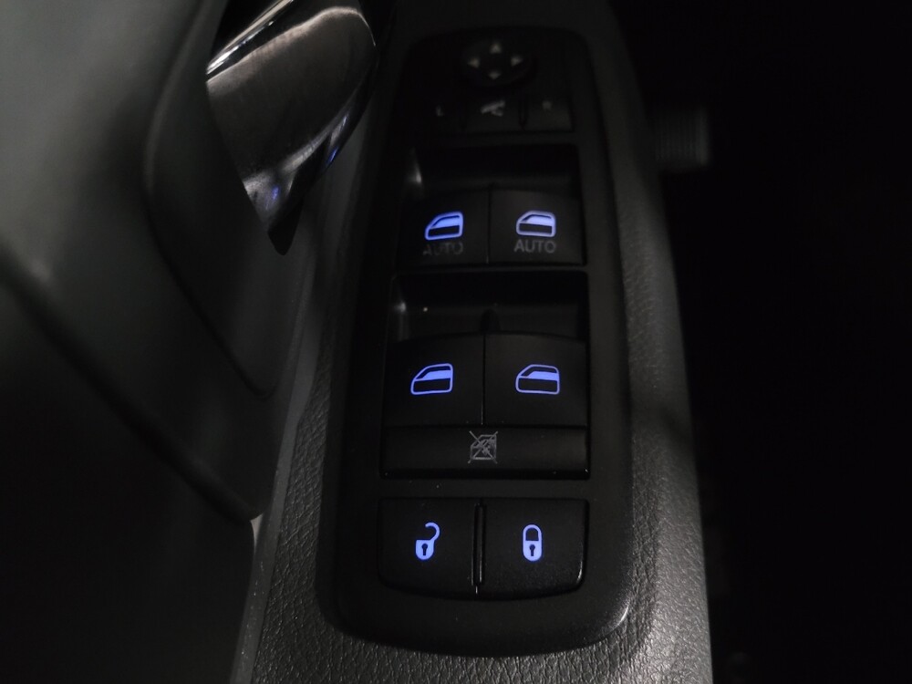 2015 RAM 1500 in Birmingham, AL 35215 - 18130225 27