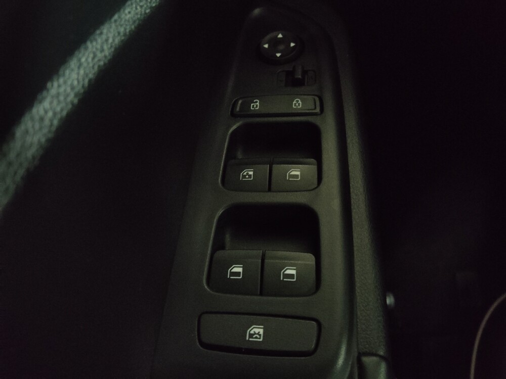 2023 Hyundai Venue in Knoxville, TN 37923 - 18130233 27