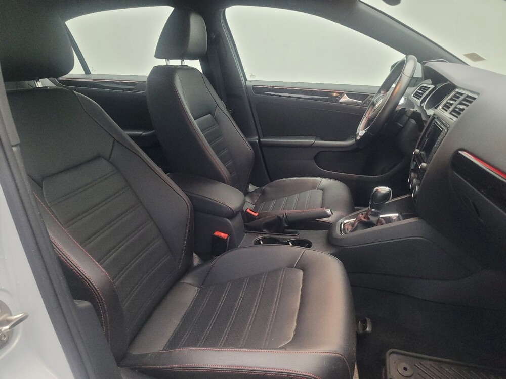 2018 Volkswagen Jetta in Birmingham, AL 35215 - 18130236 21