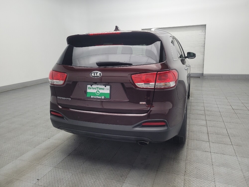 2018 Kia Sorento in Conyers, GA 30094 - 18130237 7