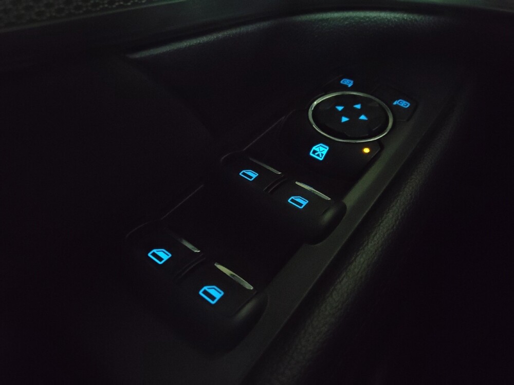 2018 Ford Explorer in Morrow, GA 30260 - 18130242 27