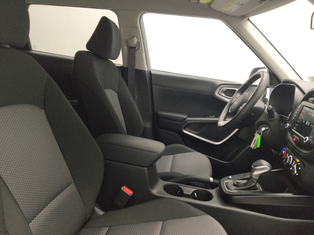 2025 Kia Soul in Augusta, GA 30907 - 18130245 21