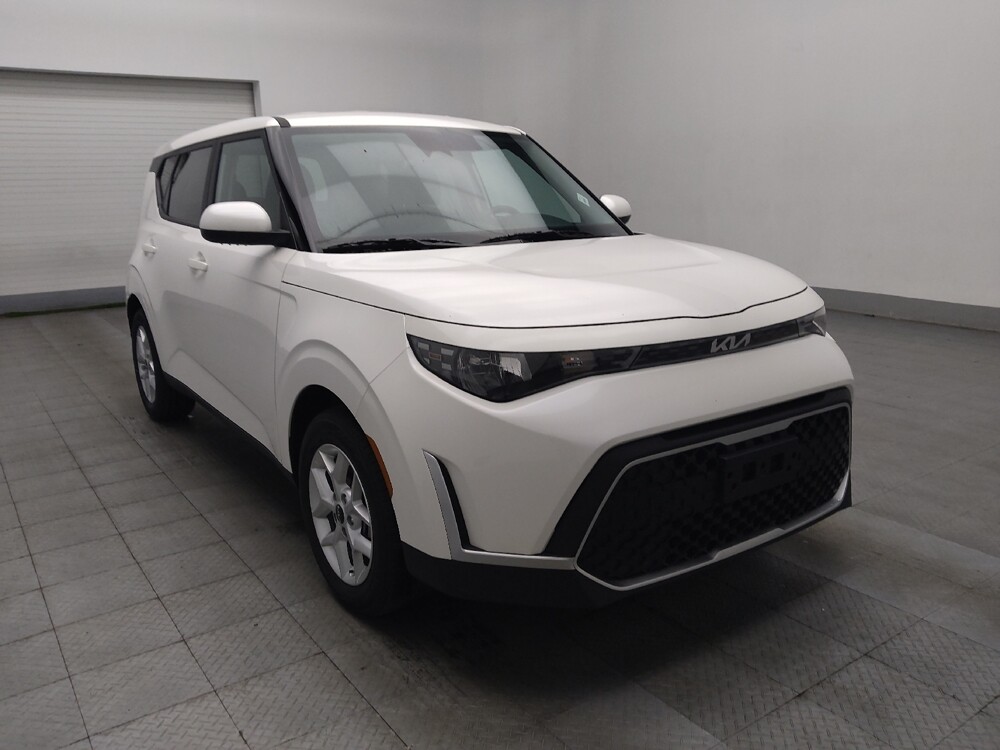 2025 Kia Soul in Stone Mountain, GA 30083 - 18130246 13