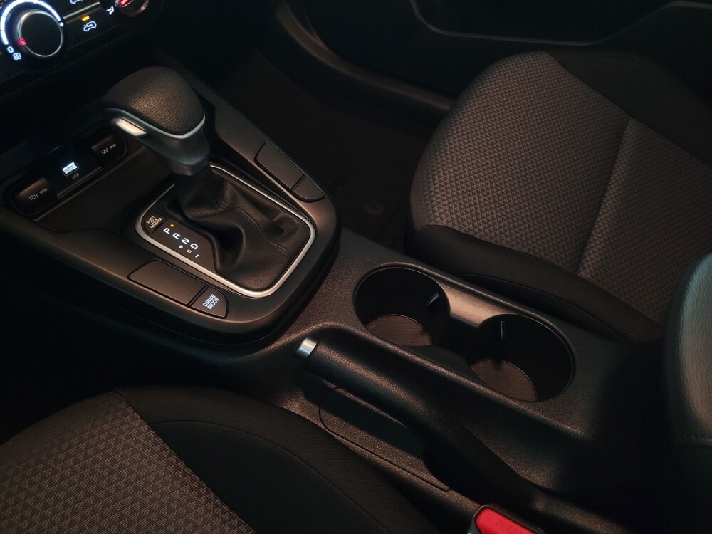 2025 Kia Soul in Stone Mountain, GA 30083 - 18130246 26