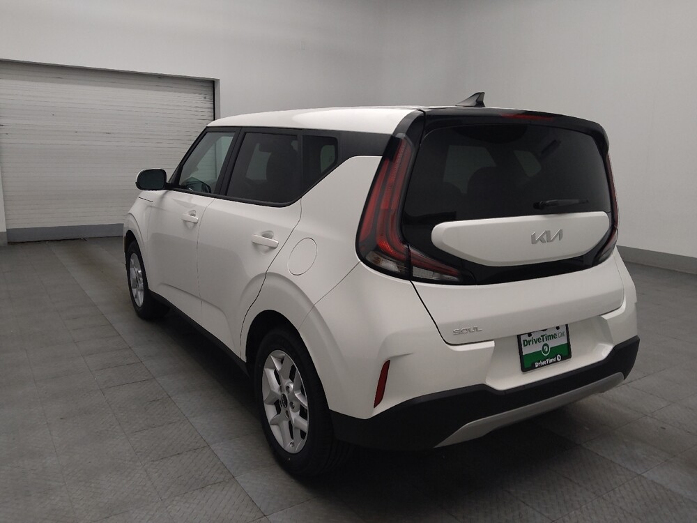 2025 Kia Soul in Stone Mountain, GA 30083 - 18130246 5