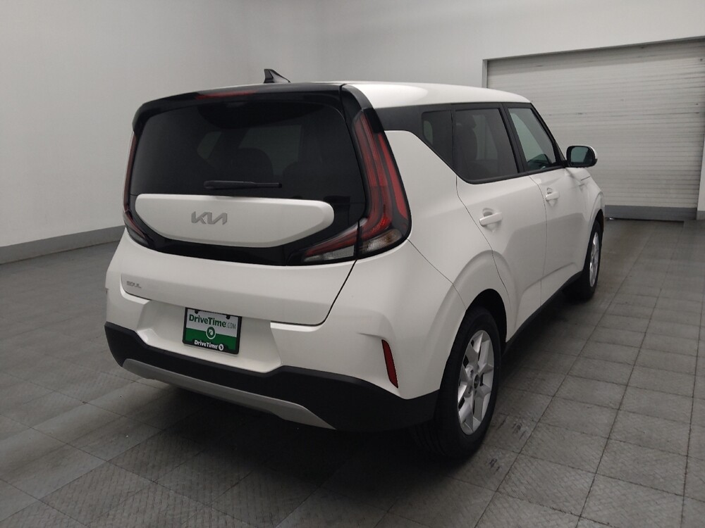 2025 Kia Soul in Stone Mountain, GA 30083 - 18130246 9
