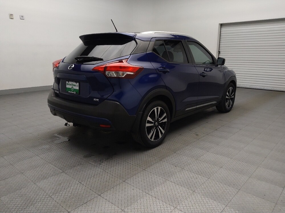 2019 Nissan Kicks in Tulsa, OK 74145 - 18130258 9