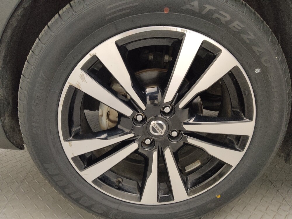 2019 Nissan Kicks in Tulsa, OK 74145 - 18130258 31