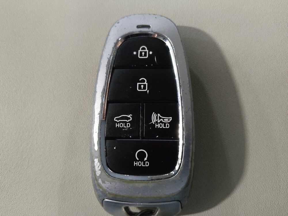 2023 Hyundai Sonata in El Paso, TX 79907 - 18130261 32