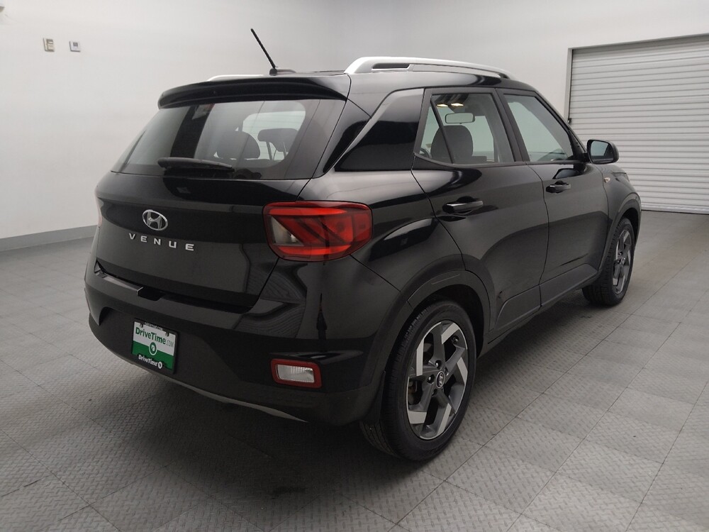 2023 Hyundai Venue in Tulsa, OK 74145 - 18130262 9