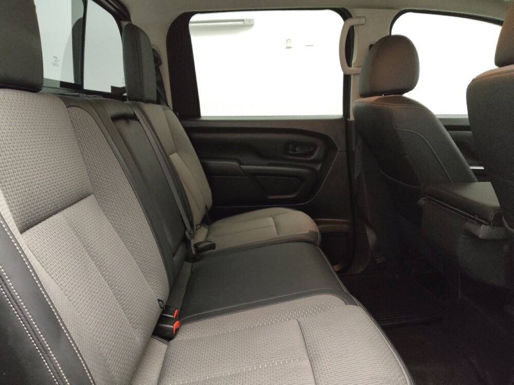 2018 Nissan Titan in Tulsa, OK 74145 - 18130263 19