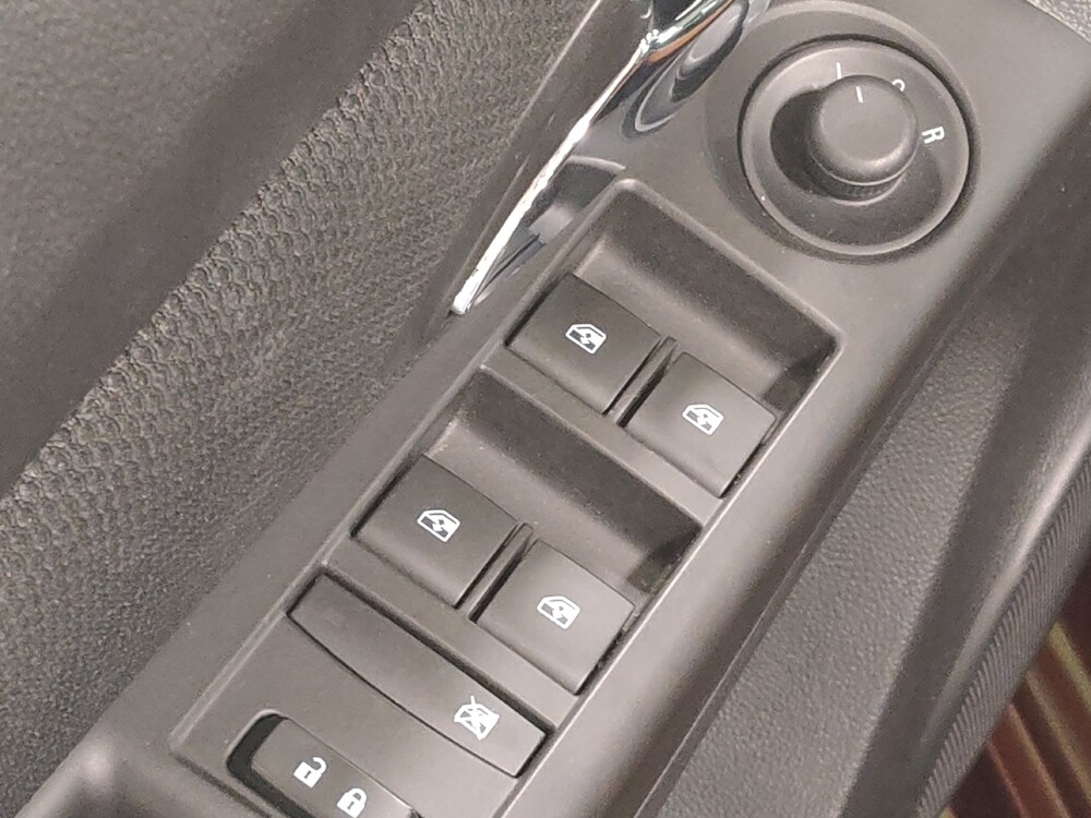 2016 Chevrolet Cruze in Round Rock, TX 78664 - 18130264 27