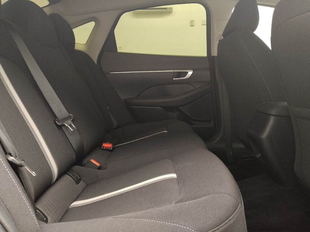 2023 Hyundai Sonata in Tulsa, OK 74145 - 18130265 19