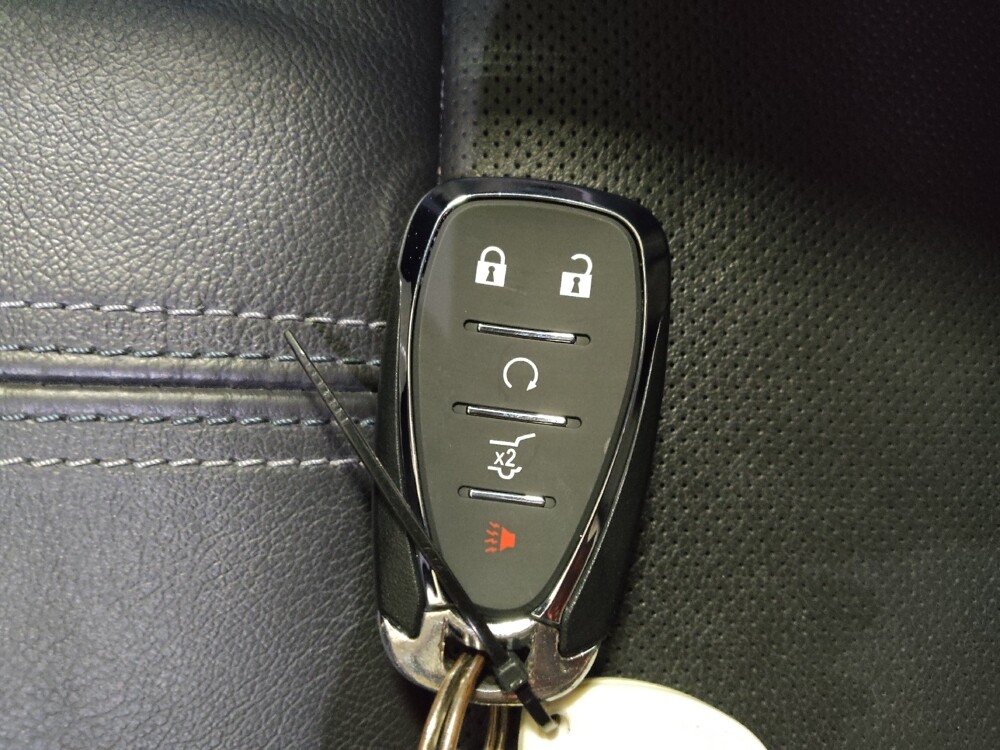 2020 Chevrolet Blazer in Tulsa, OK 74145 - 18130268 32