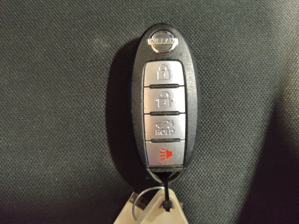 2021 Nissan Versa in Plano, TX 75074 - 18130271 32