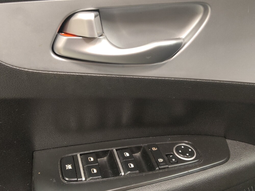 2023 Kia Forte in Lubbock, TX 79424 - 18130272 27