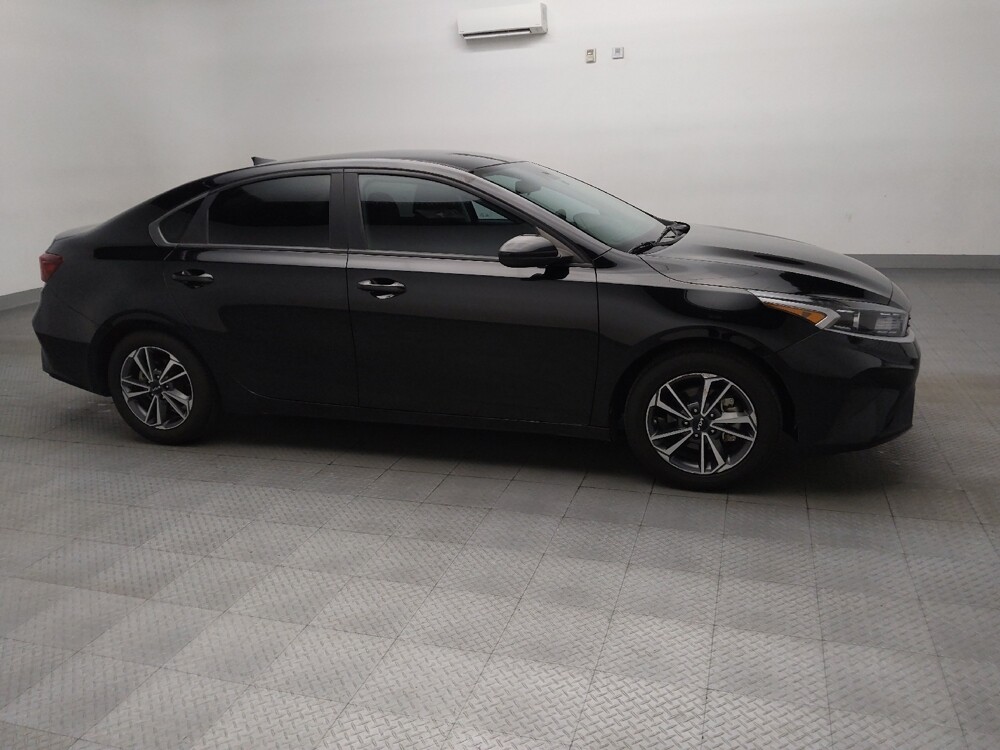 2023 Kia Forte in Lubbock, TX 79424 - 18130272 11