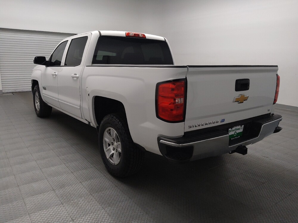 2018 Chevrolet Silverado 1500 in Lubbock, TX 79424 - 18130275 5