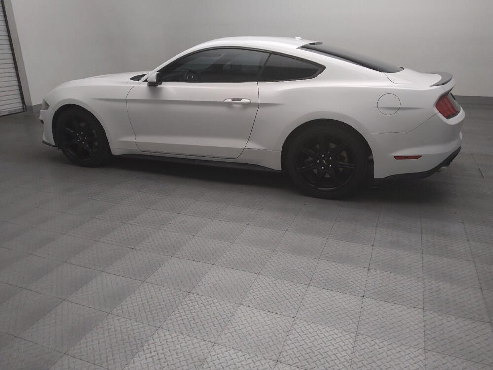 2019 Ford Mustang in Lewisville, TX 75067 - 18130280 3