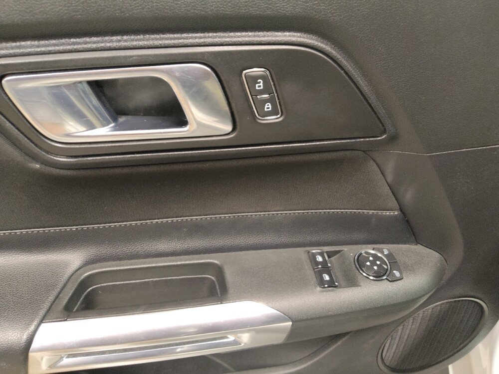 2019 Ford Mustang in Lewisville, TX 75067 - 18130280 27