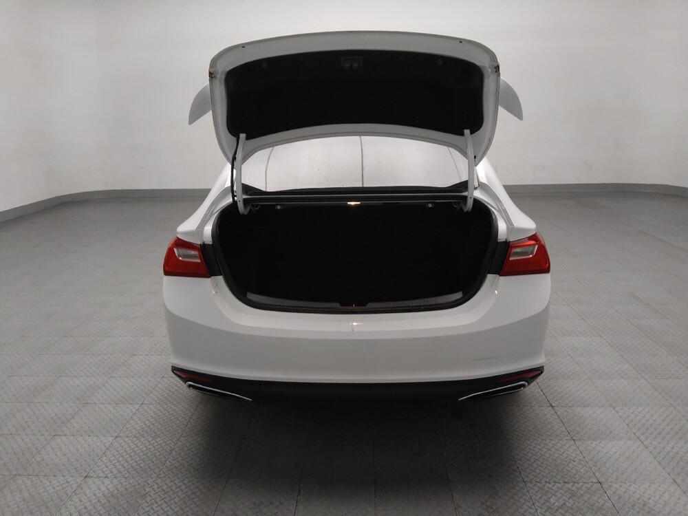 2020 Chevrolet Malibu in Lewisville, TX 75067 - 18130282 29