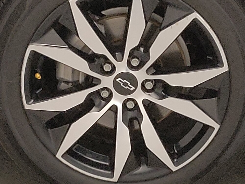 2020 Chevrolet Malibu in Lewisville, TX 75067 - 18130282 31