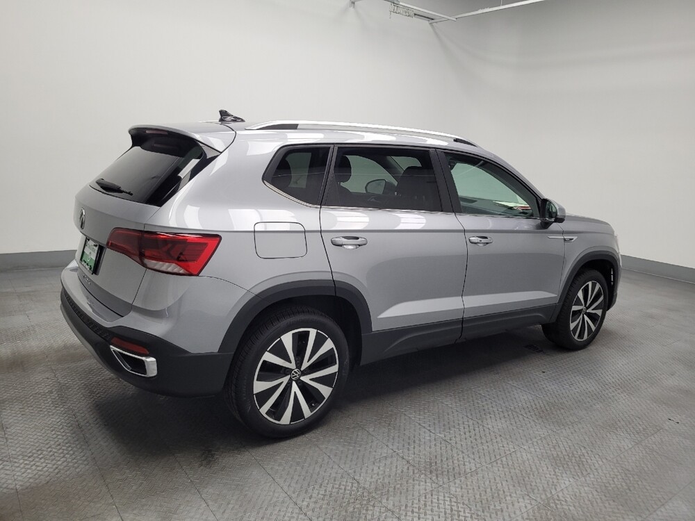 2024 Volkswagen Taos in Las Vegas, NV 89104 - 18130292 10