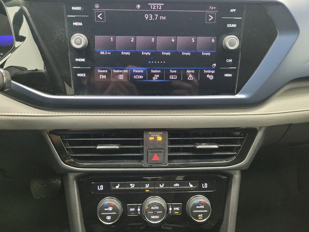 2024 Volkswagen Taos in Las Vegas, NV 89104 - 18130292 25