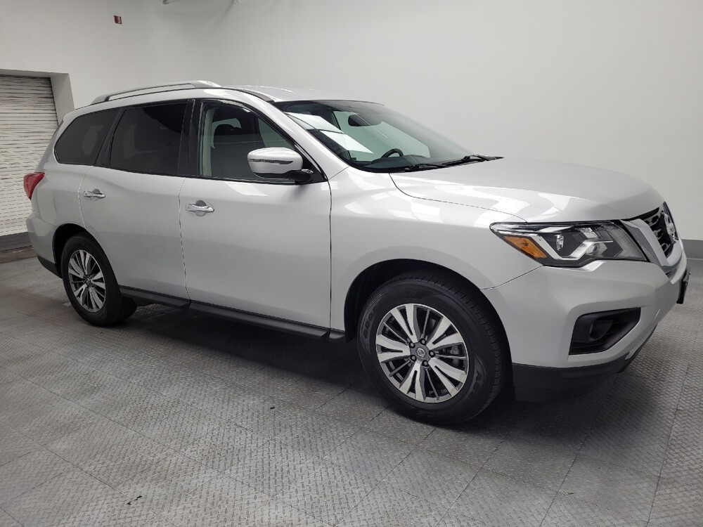 2020 Nissan Pathfinder in Las Vegas, NV 89104 - 18130296 11