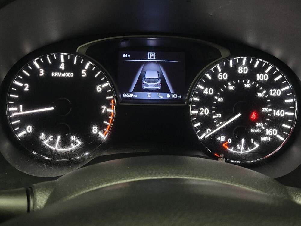 2020 Nissan Pathfinder in Las Vegas, NV 89104 - 18130296 23