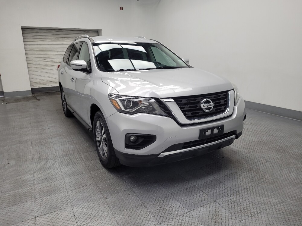 2020 Nissan Pathfinder in Las Vegas, NV 89104 - 18130296 13
