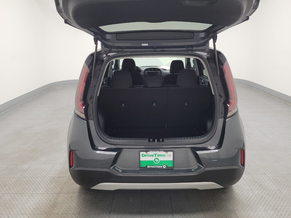 2024 Kia Soul in Las Vegas, NV 89104 - 18130298 29