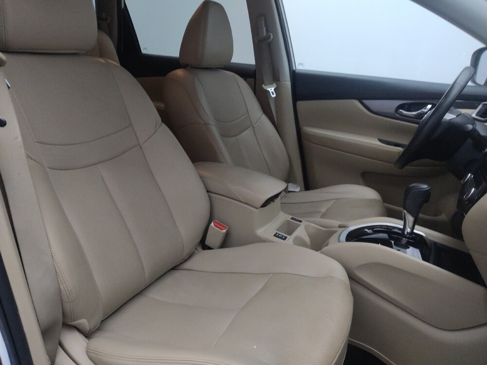 2016 Nissan Rogue in Mobile, AL 36606 - 18130301 21