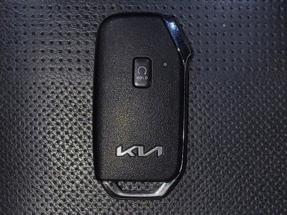 2022 Kia Telluride in Gainesville, FL 32609 - 18130302 32