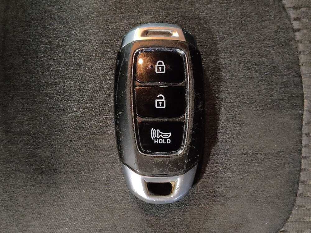 2020 Hyundai Santa Fe in Gainesville, FL 32609 - 18130303 32