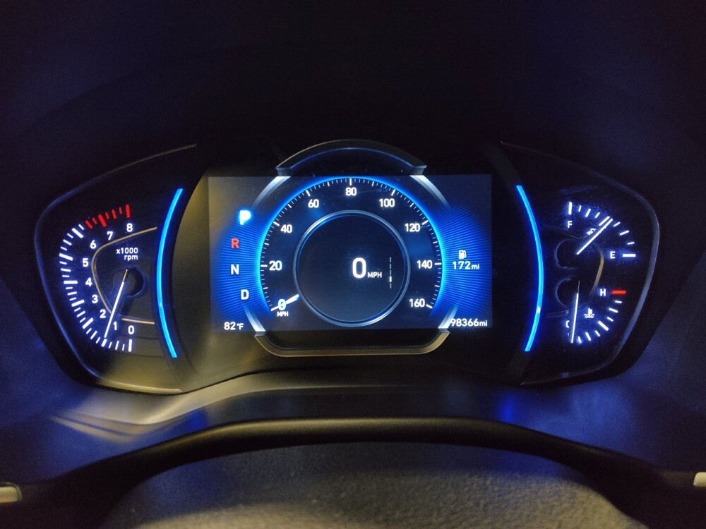 2020 Hyundai Santa Fe in Gainesville, FL 32609 - 18130303 23