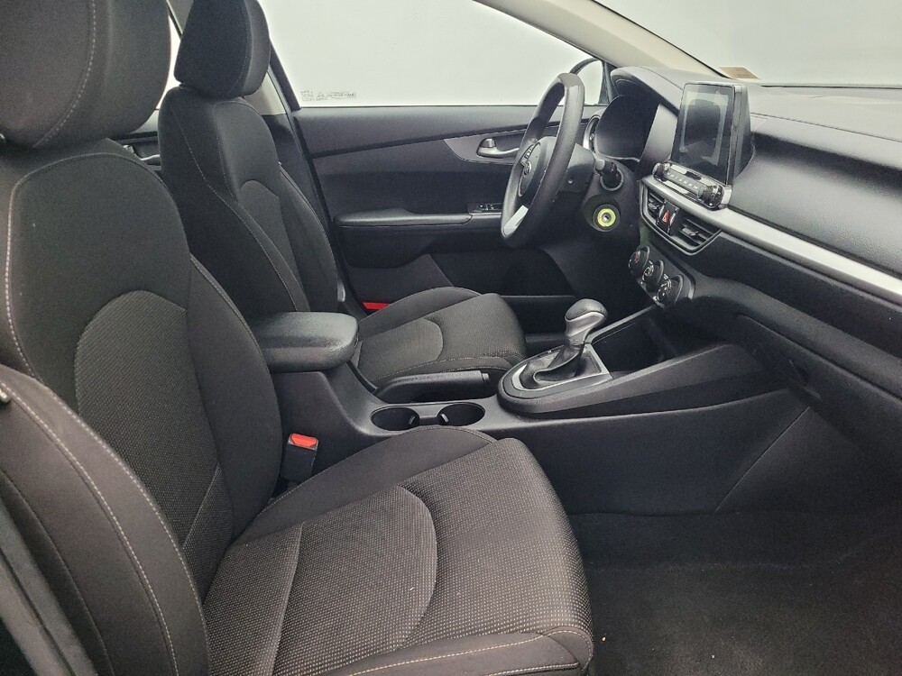 2020 Kia Forte in Gainesville, FL 32609 - 18130305 21