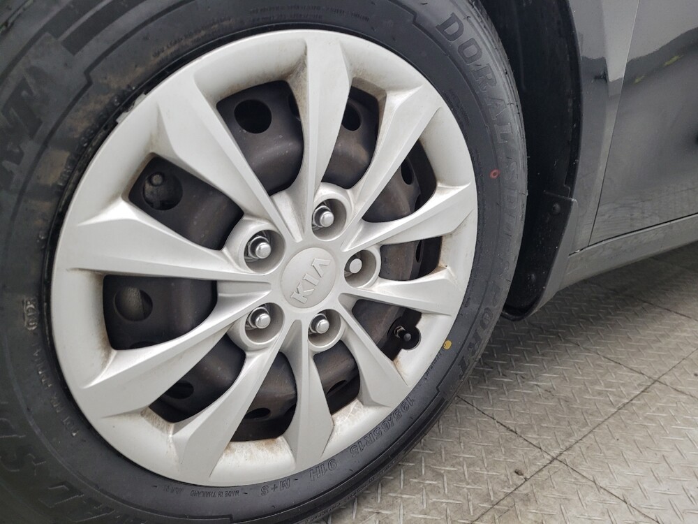 2020 Kia Forte in Gainesville, FL 32609 - 18130305 31