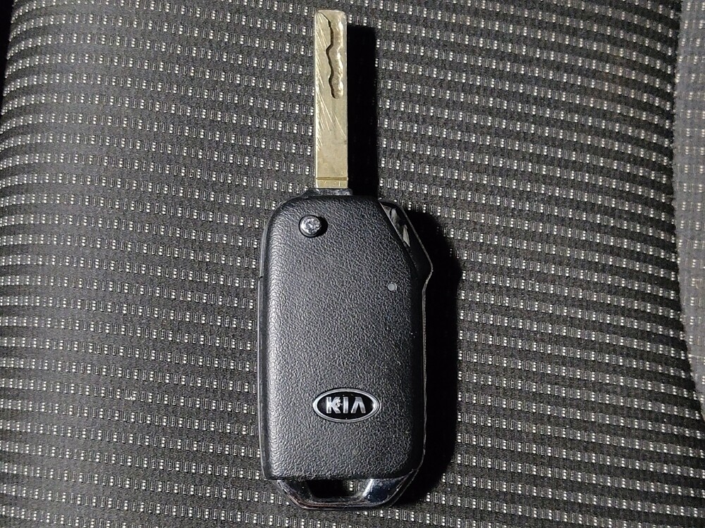 2020 Kia Forte in Gainesville, FL 32609 - 18130305 32