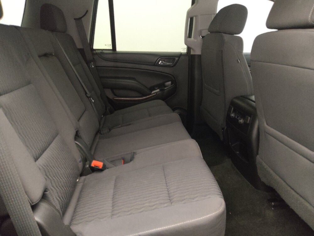 2018 Chevrolet Tahoe in Sanford, FL 32773 - 18130309 19