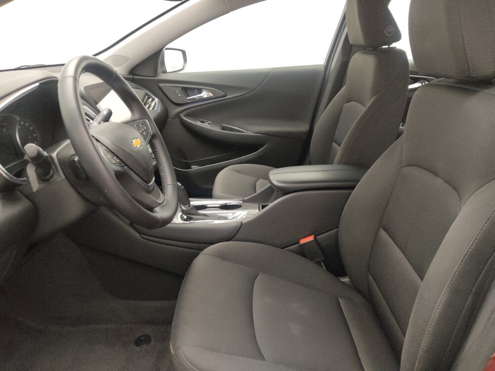 2018 Chevrolet Malibu in Sanford, FL 32773 - 18130312 17