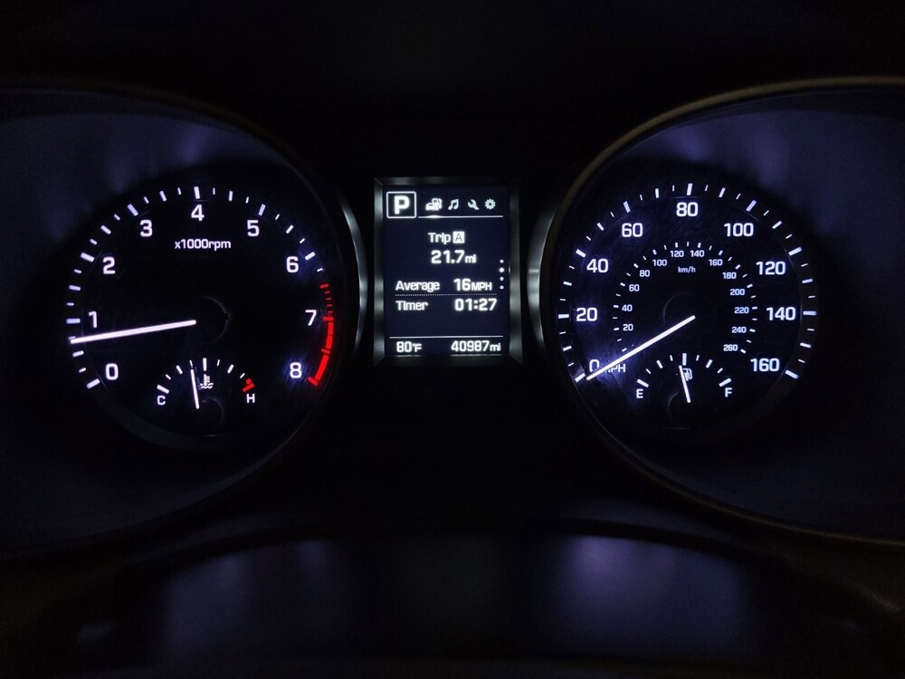 2018 Hyundai Santa Fe in Kissimmee, FL 34744 - 18130314 23