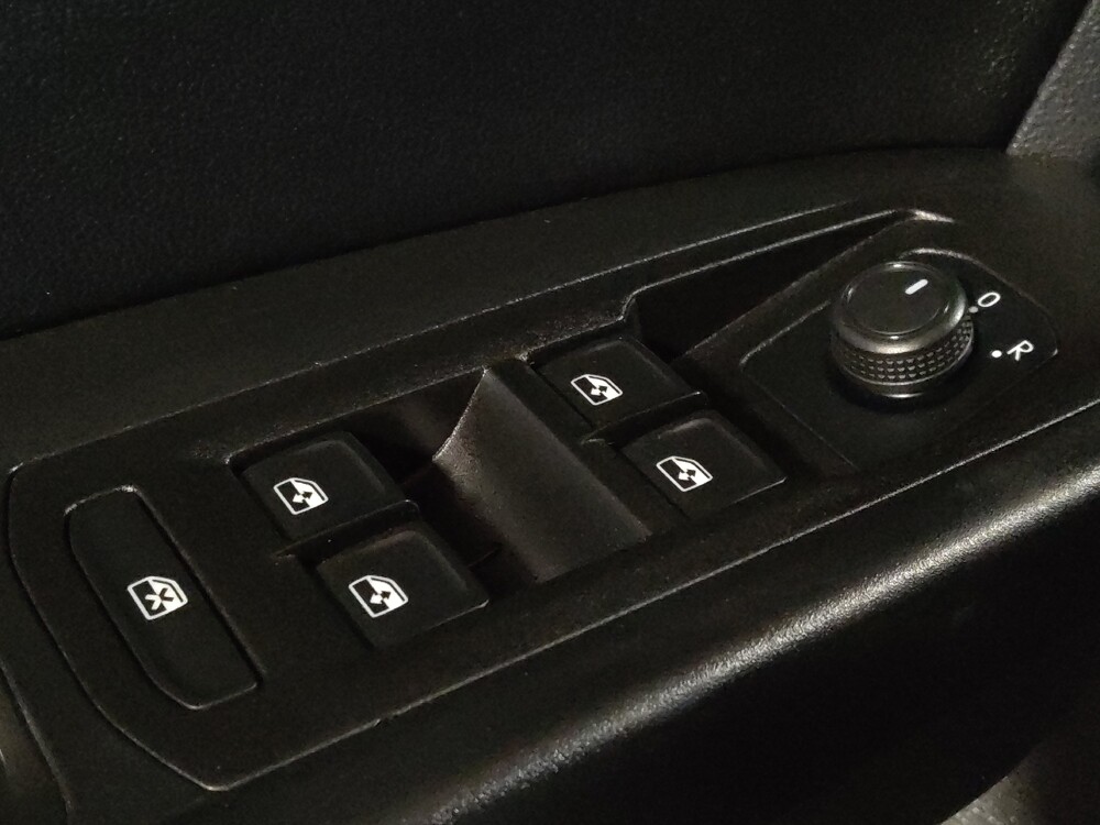 2020 Volkswagen Atlas in Gainesville, FL 32609 - 18130315 27